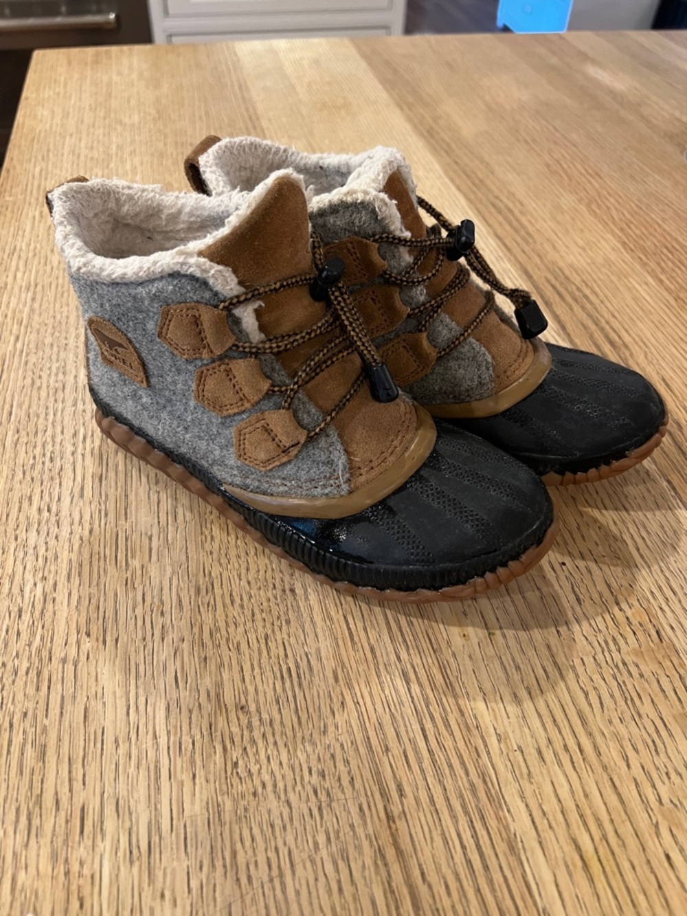 Sorel Kids Gray Felt & Brown Suede Winter Boots